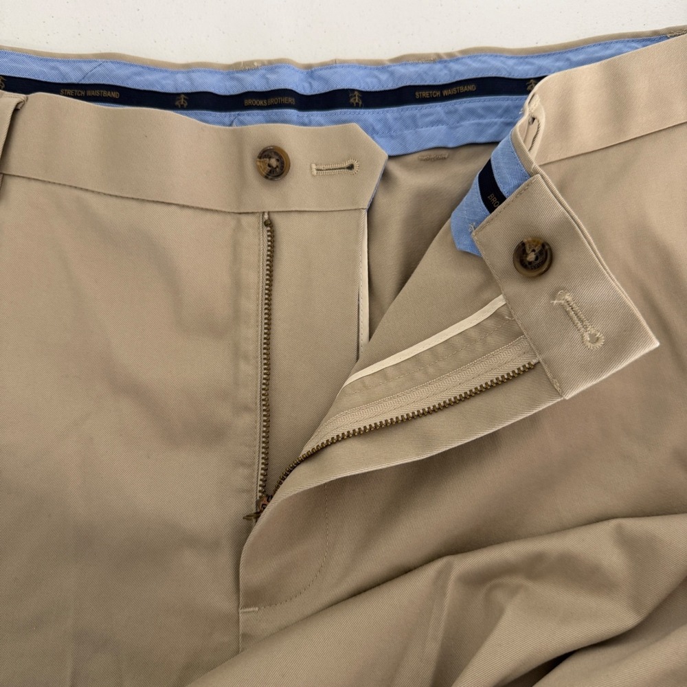 Brooks Brothers Pants Lightweight Advantage Chino Khaki Mens 42x32 Regular Fit - Picture 6 of 11